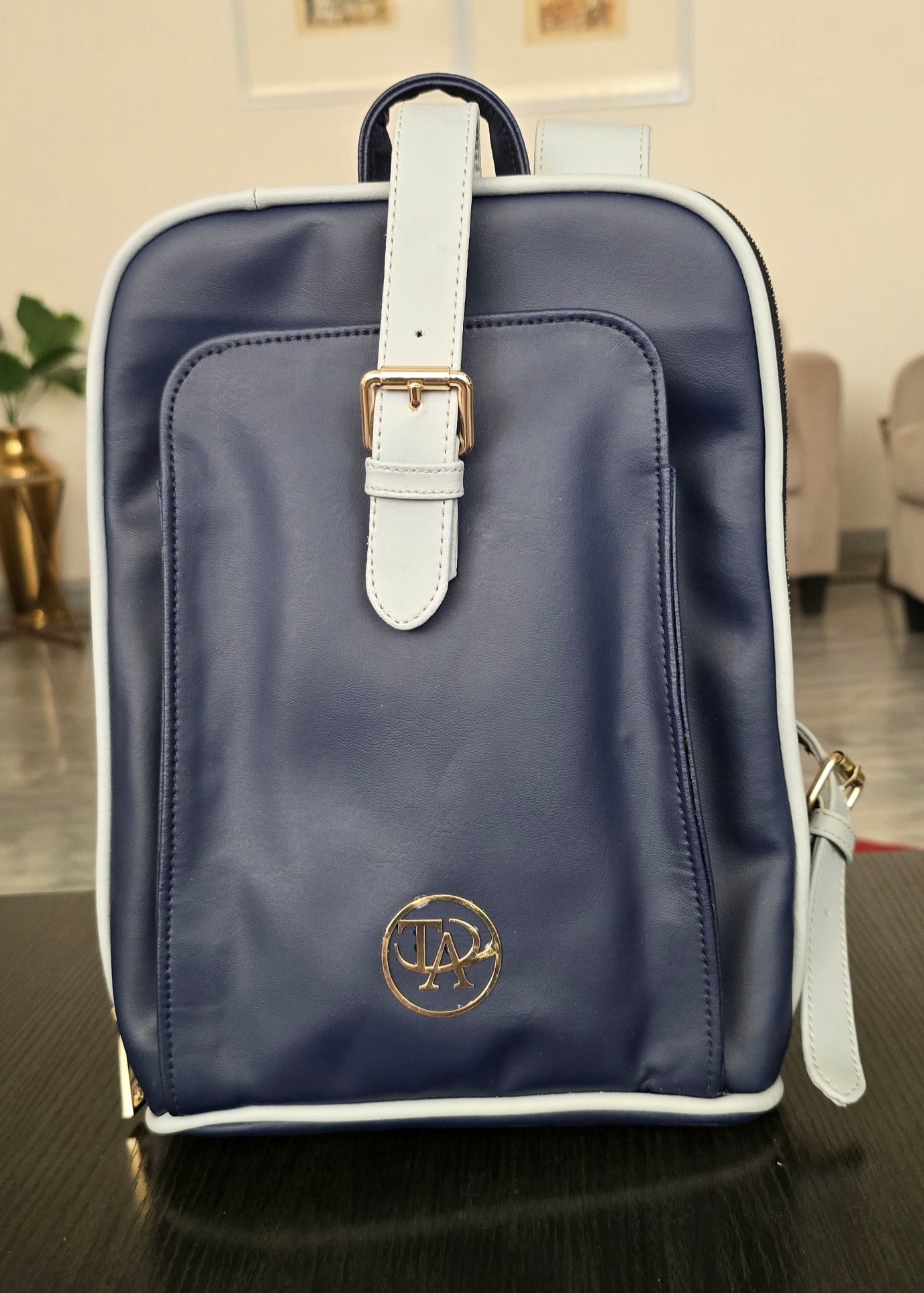 Voyager Backpack — Midnight