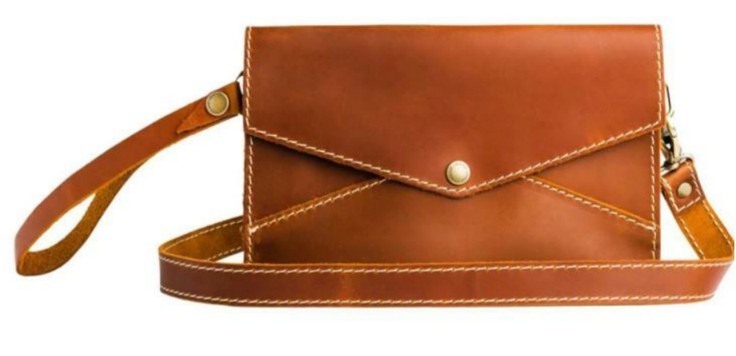 Envelope Wristlet — Tan