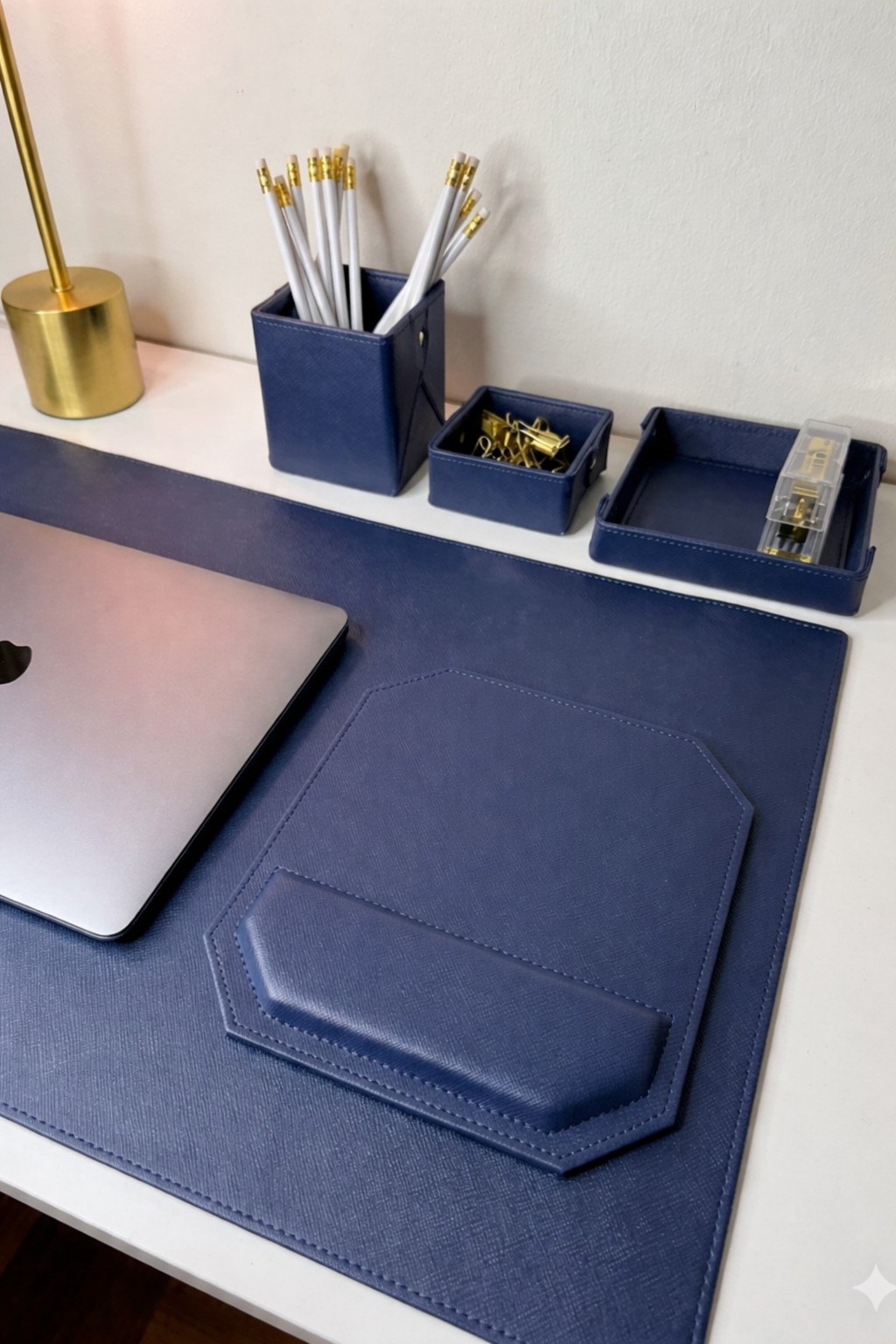Conclave Desk Set — Navy